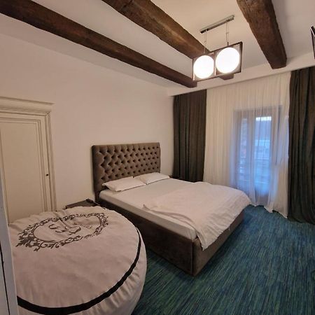 Vila Carolyne Predeal Luaran gambar